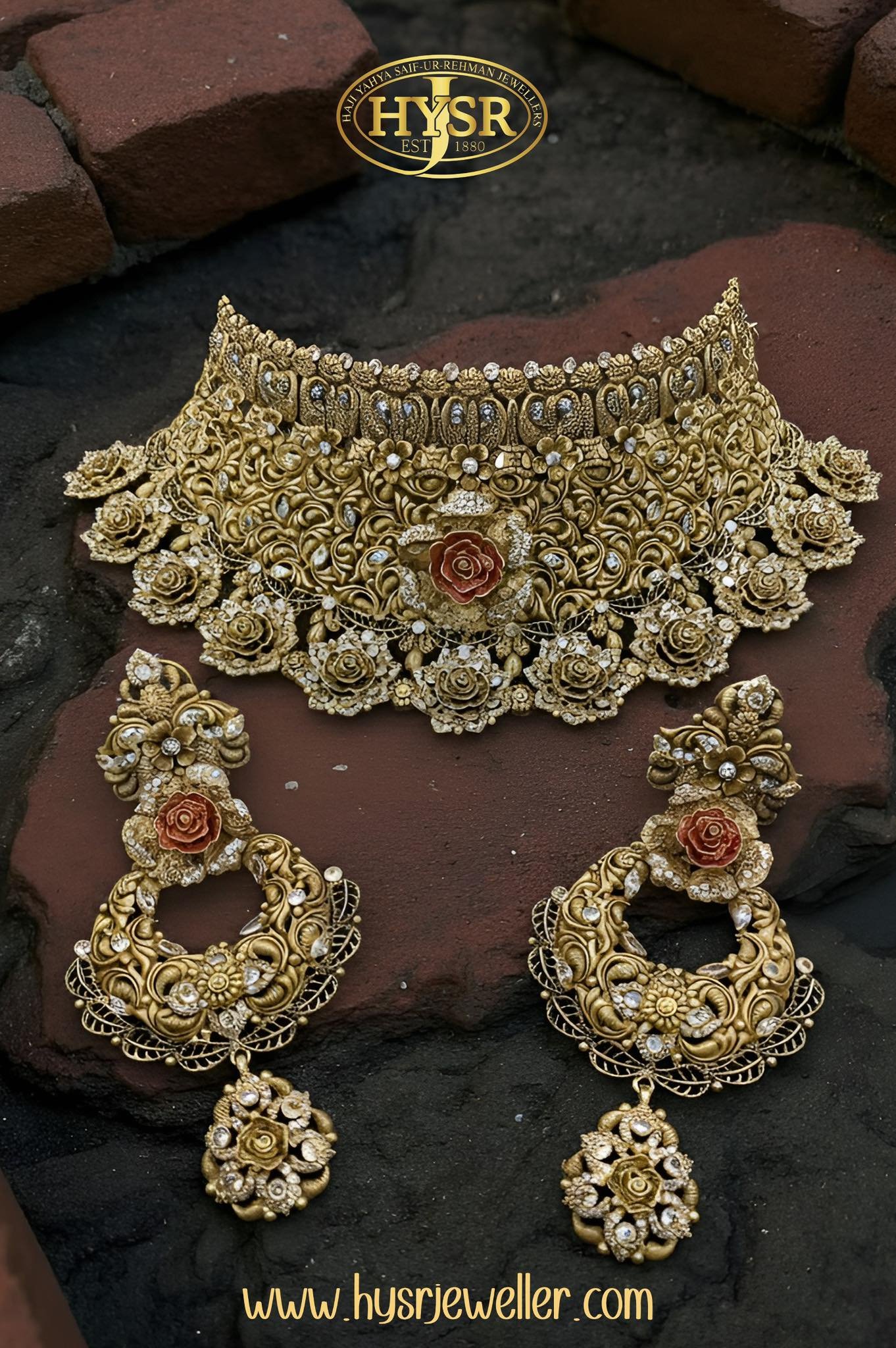 GOLD NECKLACE DESIGN