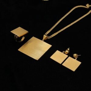 GOLD PENDANT DESIGN