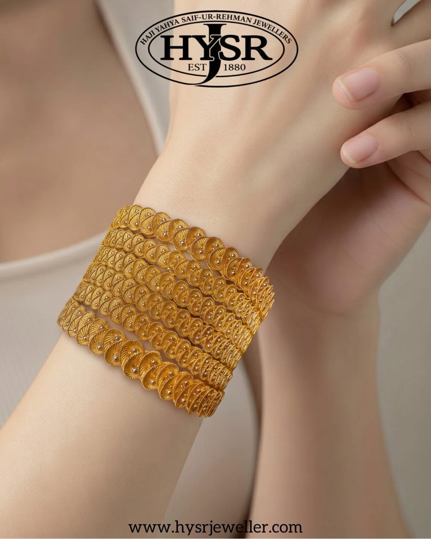 GOLD BANGLES DESIGN