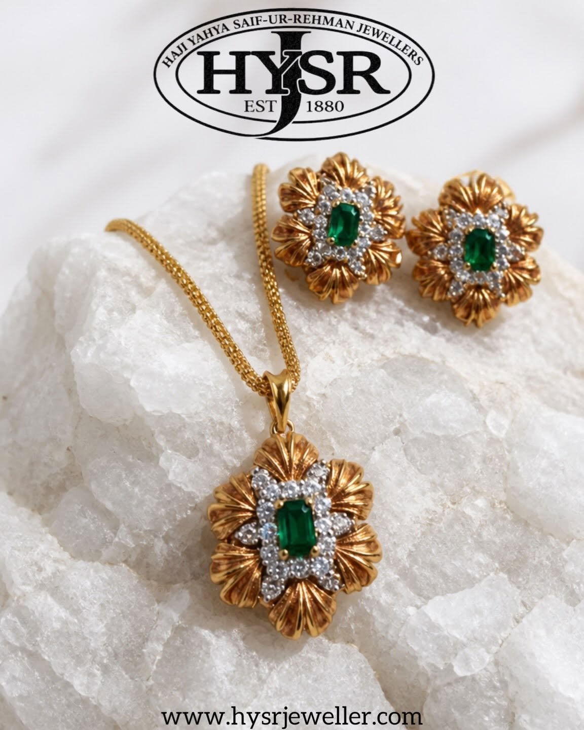 GOLD PENDANT DESIGN